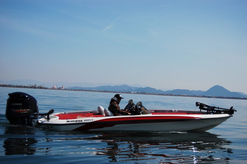 ガイド艇紹介【Ranger520VX】 | 琵琶湖北湖のバスフィッシングガイド ...